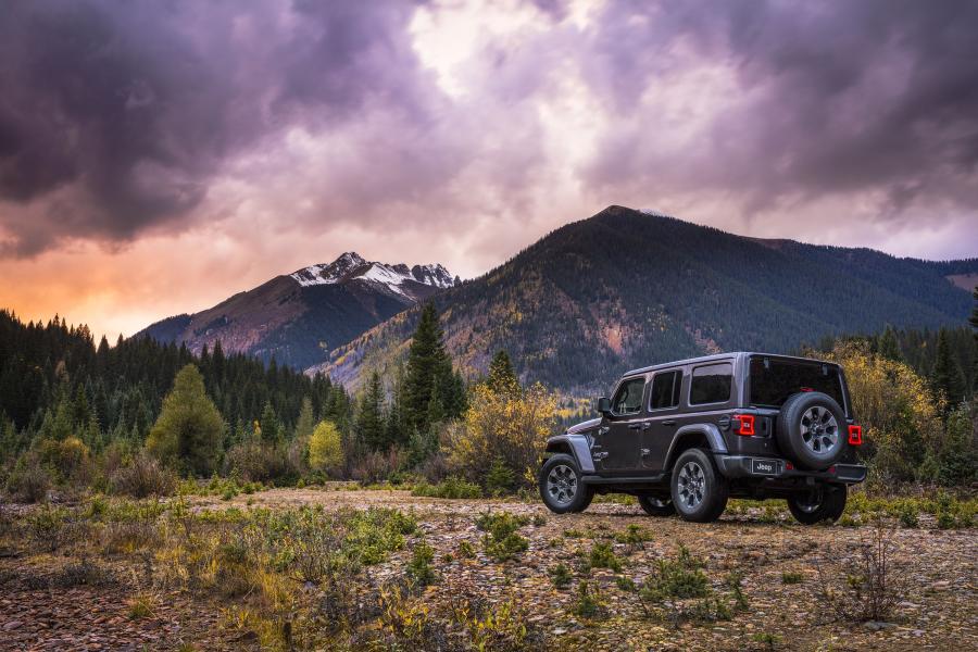  Jeep Wrangler Unlimited Sahara (JL) 2018 года  (NA) (фото 26 из 52)